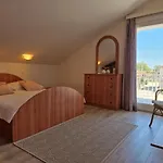 Casa de Férias Lucija *