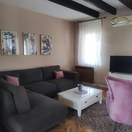 Lucija Dom wakacyjny Biograd Na Moru